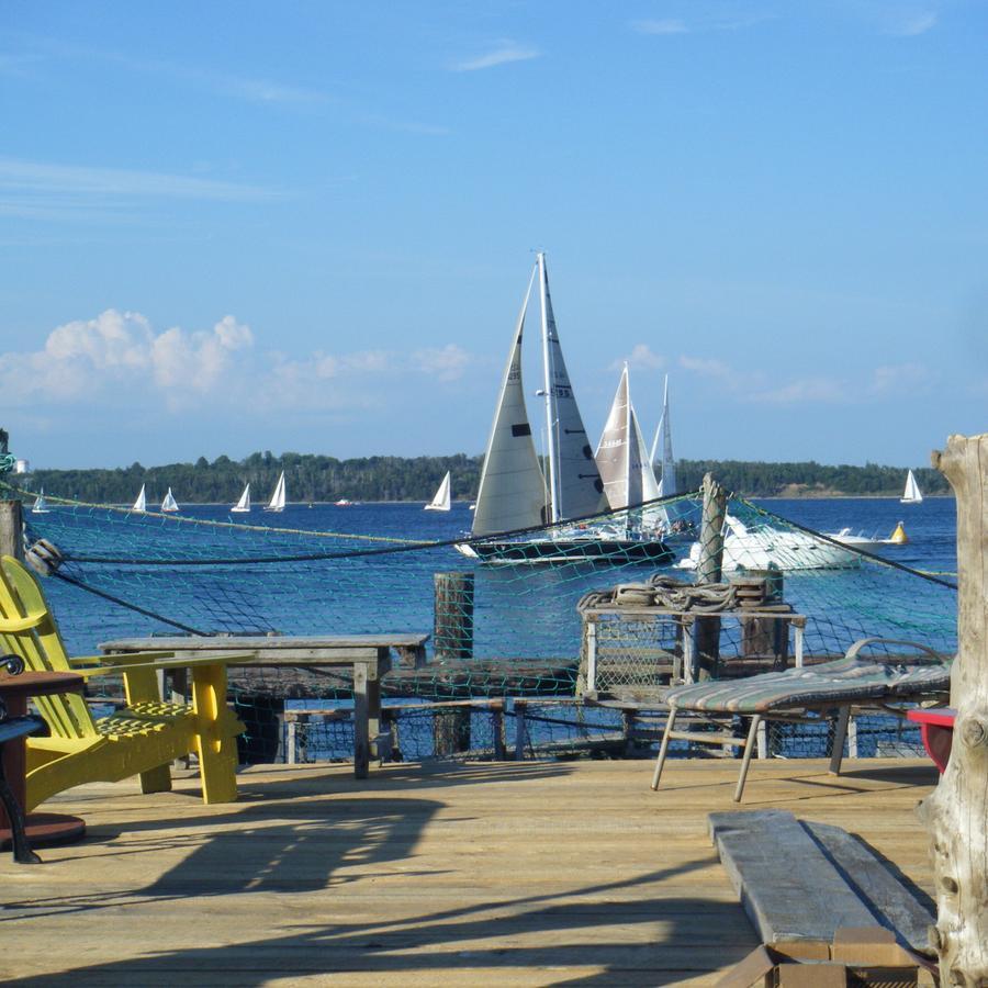Seawatch Bed & Breakfast Bed & Breakfast Halifax Bagian luar foto